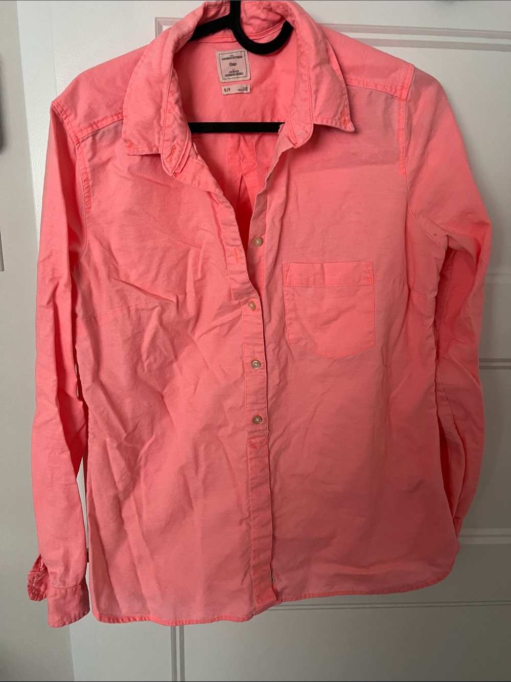 GAP Coral-Pink Button Down Shirt